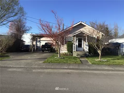 423 Rainier Ave, Enumclaw, WA 98022 photo 3