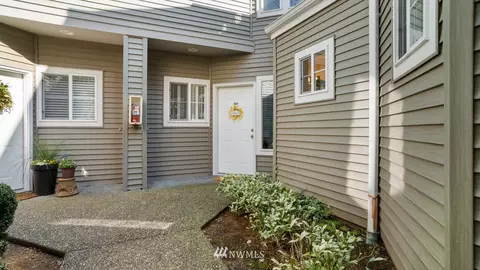 22727 4th Ave W #104, Bothell, WA 98021 photo 3