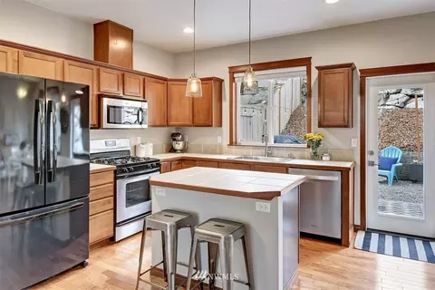 3052 Belmonte Ln, Everett, WA 98201 photo 7