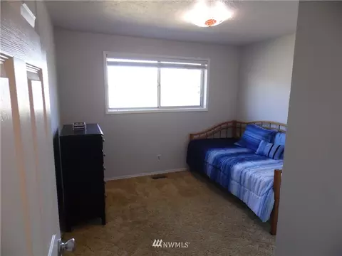 856 E Spruce St, Othello, WA 99344 photo 15