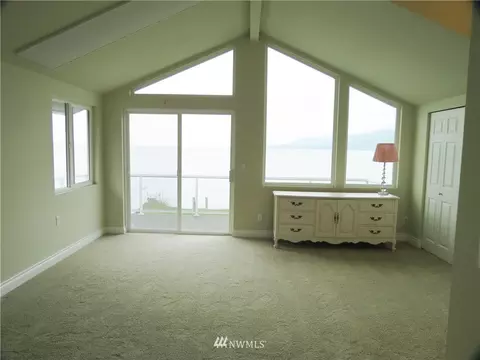 4824 G-loop Rd, Bow, WA 98232 photo 14