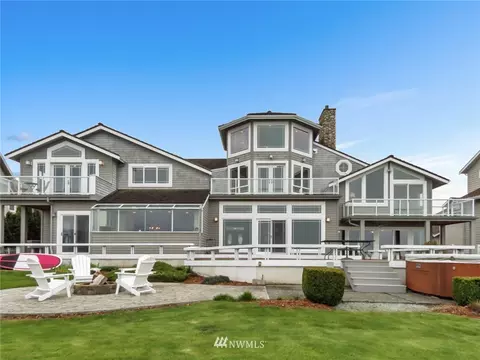 4824 G-loop Rd, Bow, WA 98232 photo 2