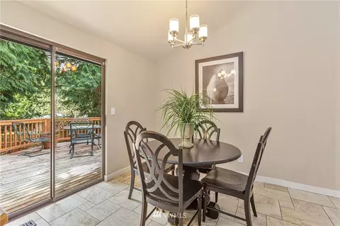 804 Duchess Rd, Bothell, WA 98012 photo 11