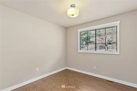 804 Duchess Rd, Bothell, WA 98012 photo 19