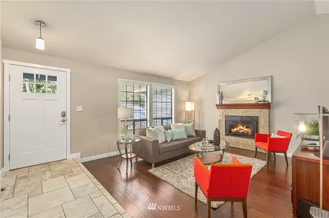 804 Duchess Rd, Bothell, WA 98012 photo 4