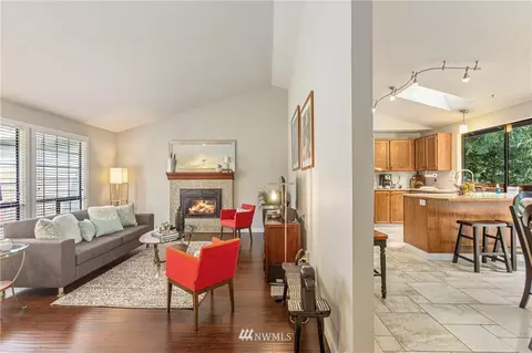 804 Duchess Rd, Bothell, WA 98012 photo 5