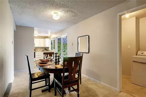 601 212th St SW, Bothell, WA 98021 photo 5