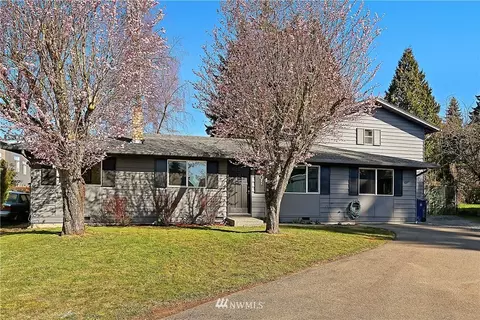 601 212th St SW, Bothell, WA 98021 photo 1