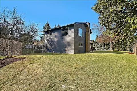 601 212th St SW, Bothell, WA 98021 photo 17