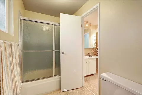 601 212th St SW, Bothell, WA 98021 photo 12