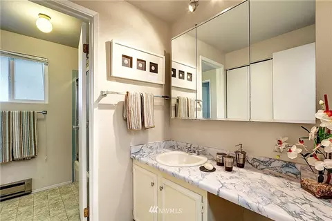 601 212th St SW, Bothell, WA 98021 photo 11