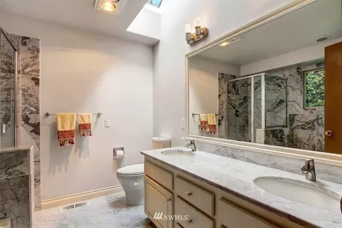 9008 NE 151 St, Bothell, WA 98011 photo 17