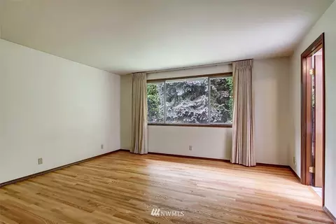 9008 NE 151 St, Bothell, WA 98011 photo 13