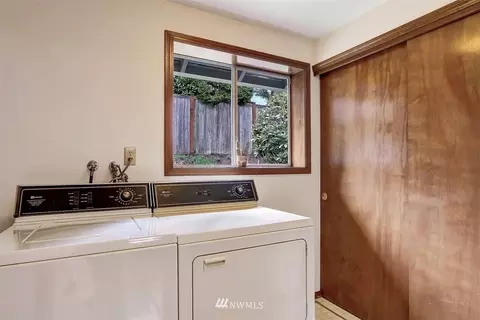 9008 NE 151 St, Bothell, WA 98011 photo 19