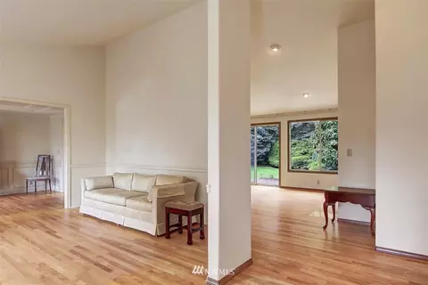 9008 NE 151 St, Bothell, WA 98011 photo 7