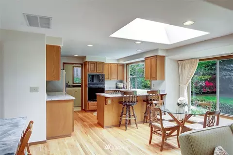 9008 NE 151 St, Bothell, WA 98011 photo 11