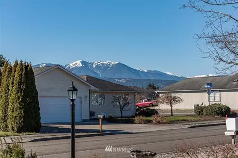 912 E Willow St, Sequim, WA 98382 photo 27