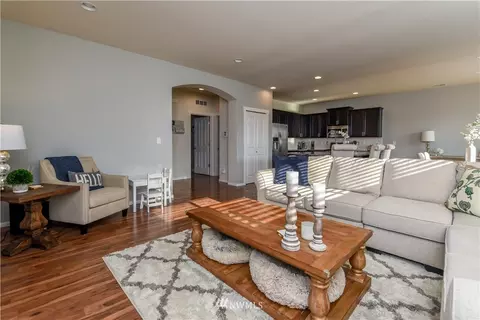 907 Louise Wise Ave NW, Orting, WA 98360 photo 9