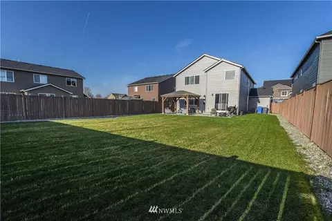 907 Louise Wise Ave NW, Orting, WA 98360 photo 38