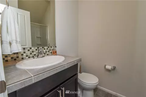 907 Louise Wise Ave NW, Orting, WA 98360 photo 18