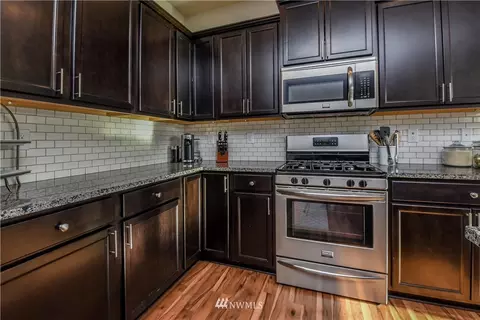 907 Louise Wise Ave NW, Orting, WA 98360 photo 11