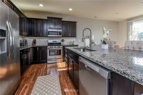 907 Louise Wise Ave NW, Orting, WA 98360 photo 10