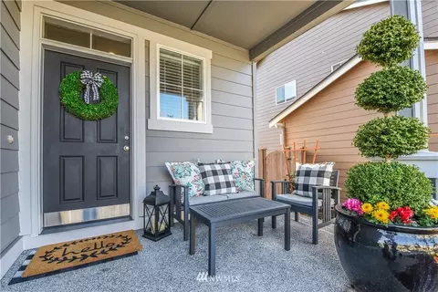 907 Louise Wise Ave NW, Orting, WA 98360 photo 3