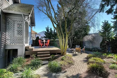 935 N 83rd St, Seattle, WA 98103 photo 11