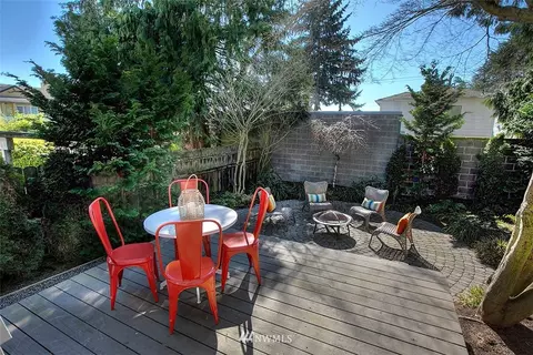 935 N 83rd St, Seattle, WA 98103 photo 10