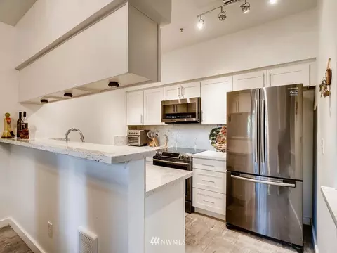 18930 Bothell Everett Hwy #C102, Bothell, WA 98012 photo 4