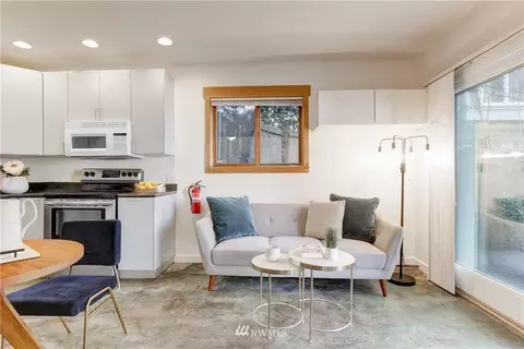 220 26th Ave E, Seattle, WA 98112 photo 27
