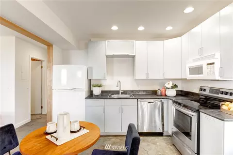 220 26th Ave E, Seattle, WA 98112 photo 29