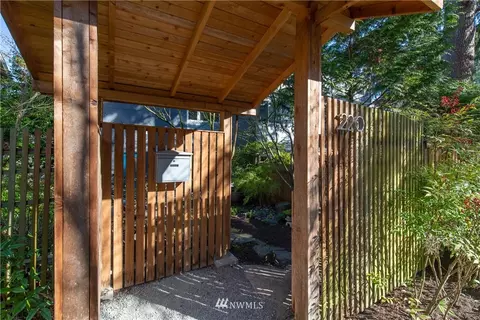 220 26th Ave E, Seattle, WA 98112 photo 36