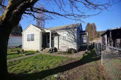 324 Washington Ave SE, Orting, WA 98360 photo 1