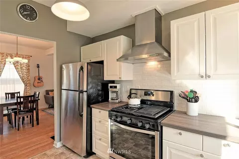 1510 17th St, Everett, WA 98201 photo 8