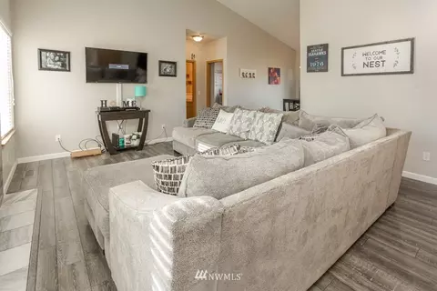 701 Belfair Ave SW, Orting, WA 98360 photo 5