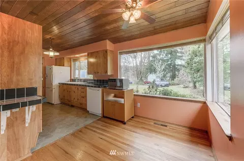 11004 Circle Dr, Bothell, WA 98011 photo 10