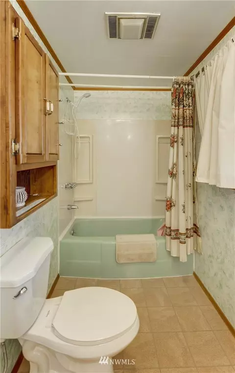 11004 Circle Dr, Bothell, WA 98011 photo 15