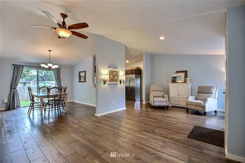 12818 NE 198th Ct, Bothell, WA 98011 photo 5