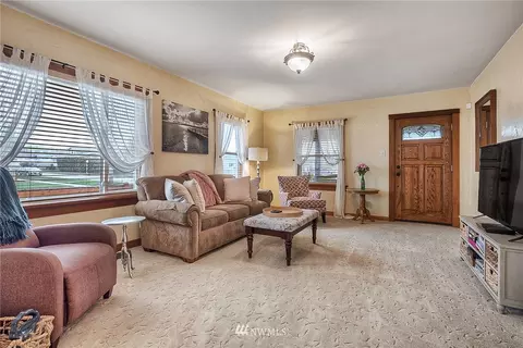 1158 Porter St, Enumclaw, WA 98022 photo 12