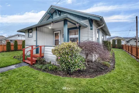 1158 Porter St, Enumclaw, WA 98022 photo 3
