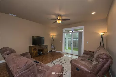 4722 Pine St, Longview, WA 98632 photo 9