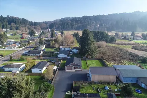4722 Pine St, Longview, WA 98632 photo 2