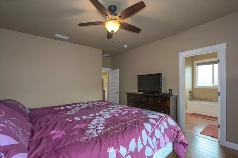 4722 Pine St, Longview, WA 98632 photo 12