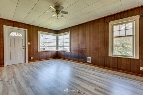 636 17th Ave, Longview, WA 98632 photo 4