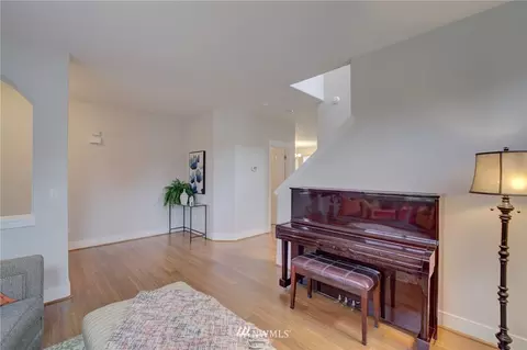 8855 NE 176th St, Bothell, WA 98011 photo 10