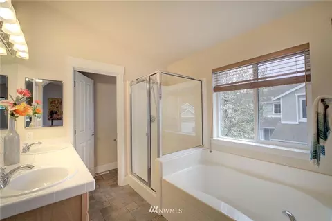 8855 NE 176th St, Bothell, WA 98011 photo 31