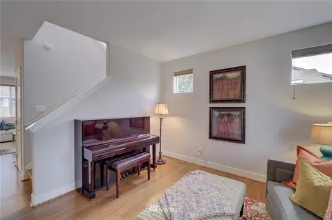 8855 NE 176th St, Bothell, WA 98011 photo 8