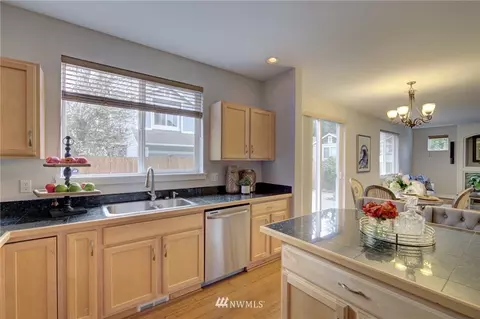 8855 NE 176th St, Bothell, WA 98011 photo 14