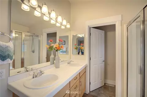 8855 NE 176th St, Bothell, WA 98011 photo 30